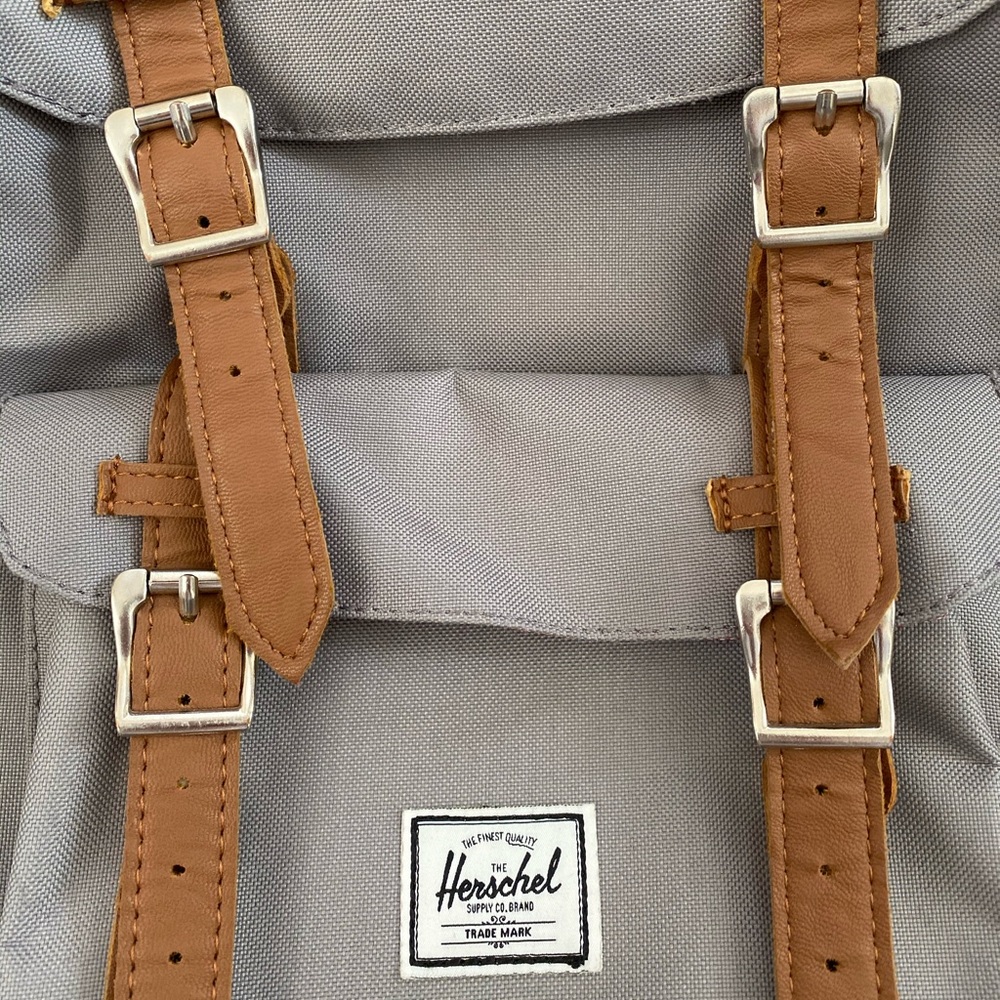 Campus Style Herschel Backpack